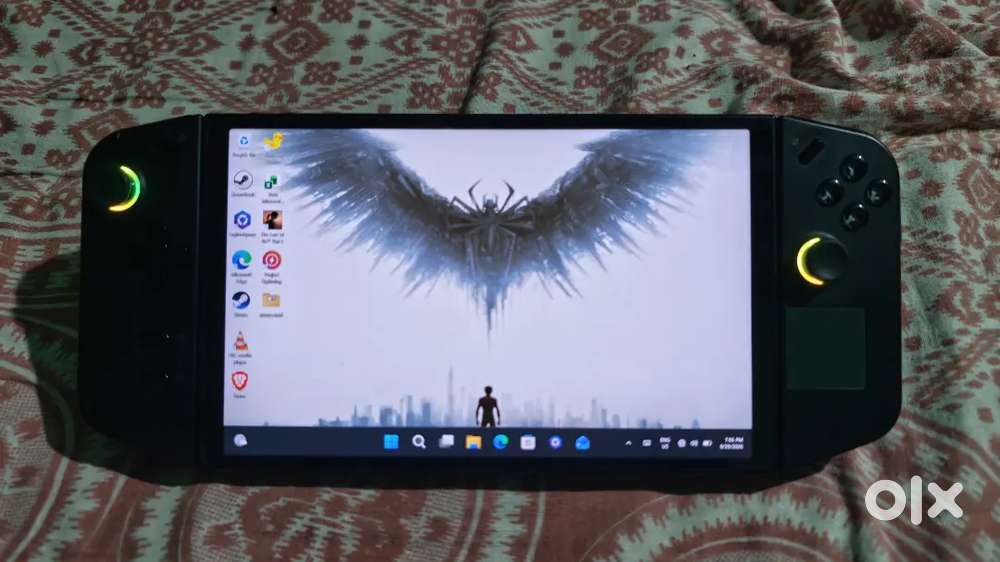 Lenovo legion go 512gb z1 extreme better than Rog ally