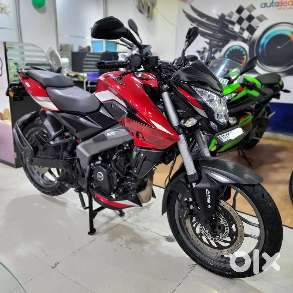 Red Colour Pleasure 200 Bike Price Bajaj Pulsar Ns200 Ns 200 Red