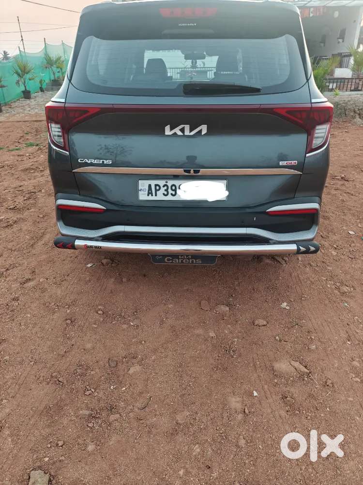 Good Condition Best Car Showroom Track Service