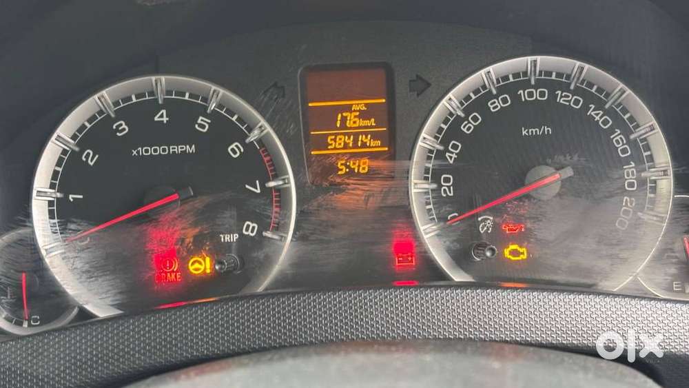 Maruti Suzuki Swift Vxi, 2014, Petrol