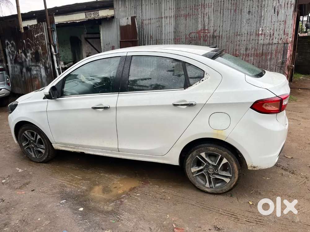 Tata Tigor Xz Petrol 2017