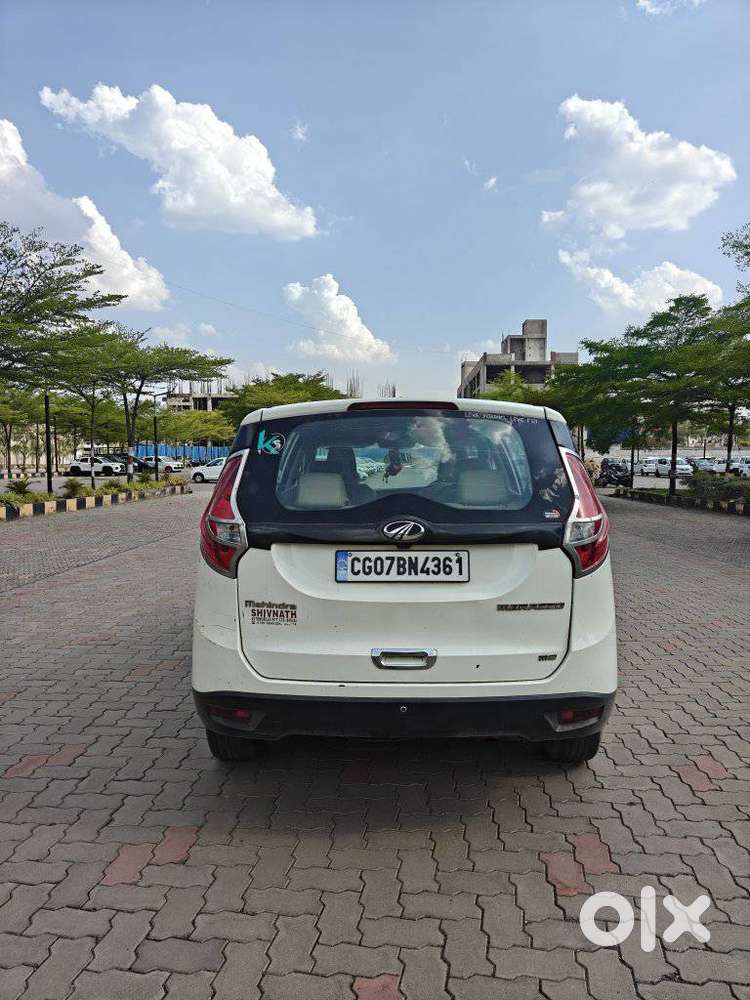 Mahindra Marazzo M2, 2018, Diesel