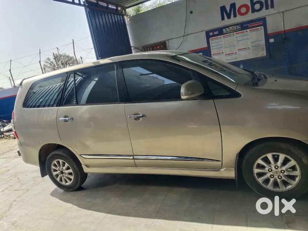 Toyota Innova 2013 Diesel Well Maintained
