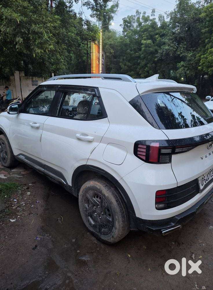 Hyundai Venue S Turbo, 2024, Petrol