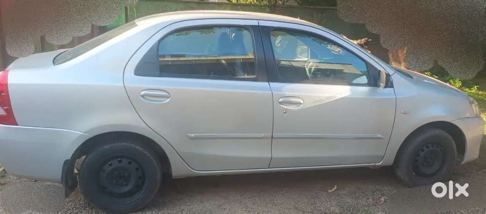 Toyota Etios 1.5 G 2011