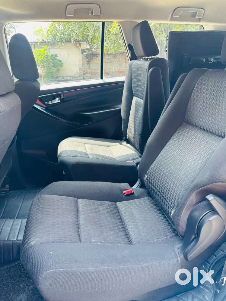 Toyota Innova Crysta [2020-ongoing] 2.4 Zx 7 Str, 2022, Diesel