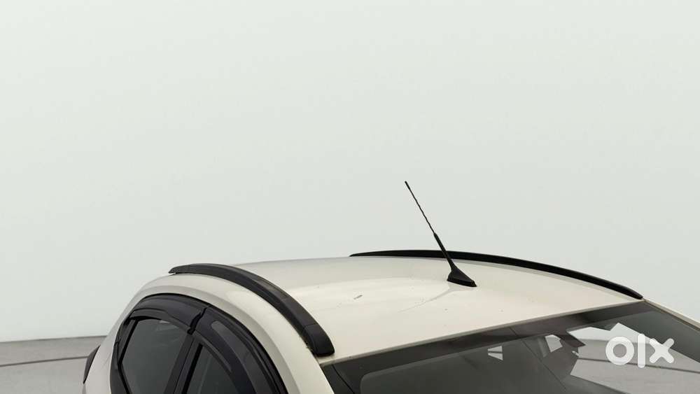 Tata Altroz 1.2 Xe, 2020, Petrol