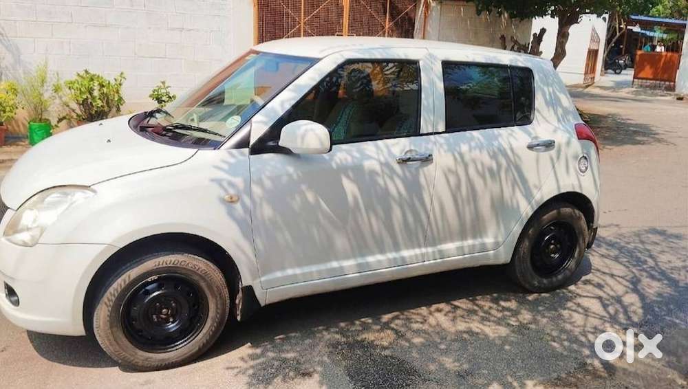Maruti Suzuki Swift 1.2 Vxi (o), 2006, Petrol