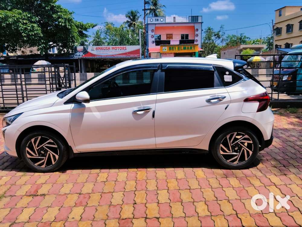 Hyundai I20 Asta (o) 1.2 Mt, 2025, Petrol