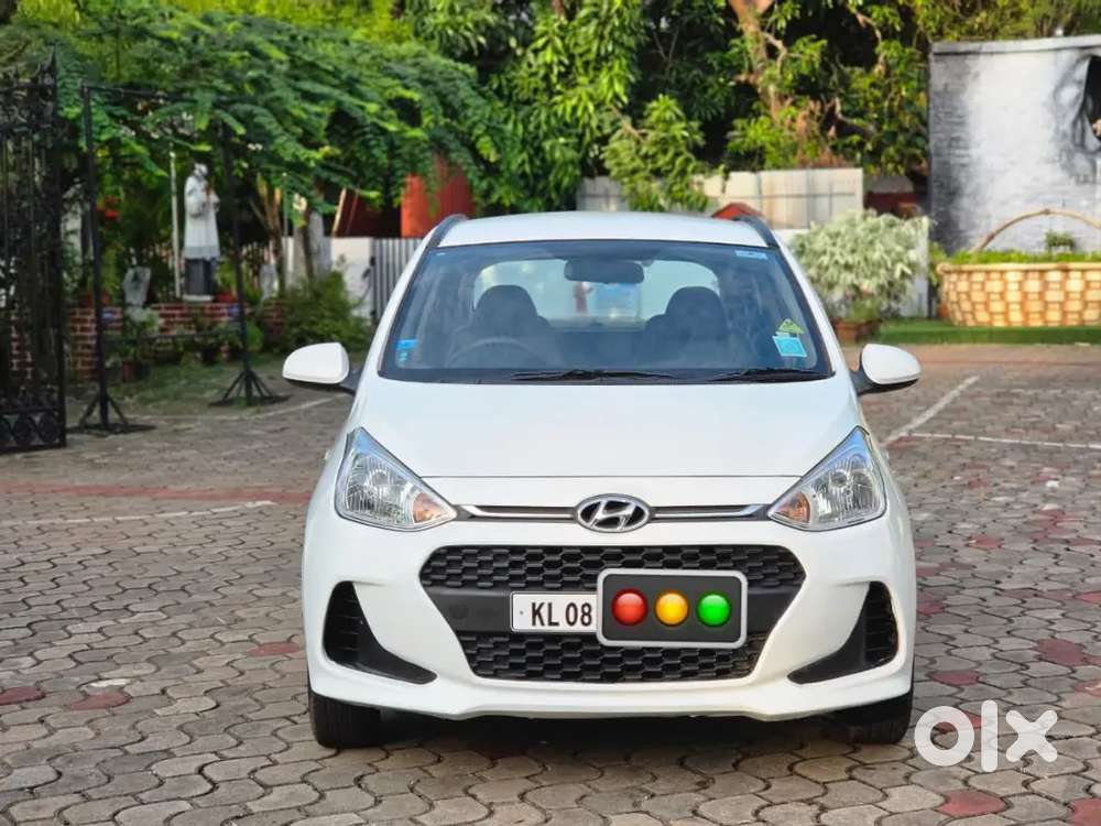 Grand I10 Magna Mt Petrol