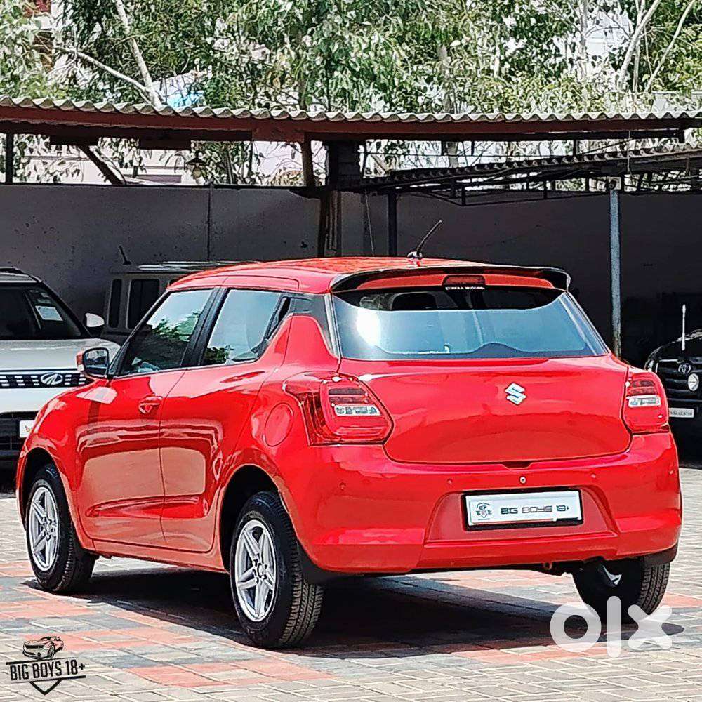 Maruti Suzuki Swift Vxi, 2022, Petrol
