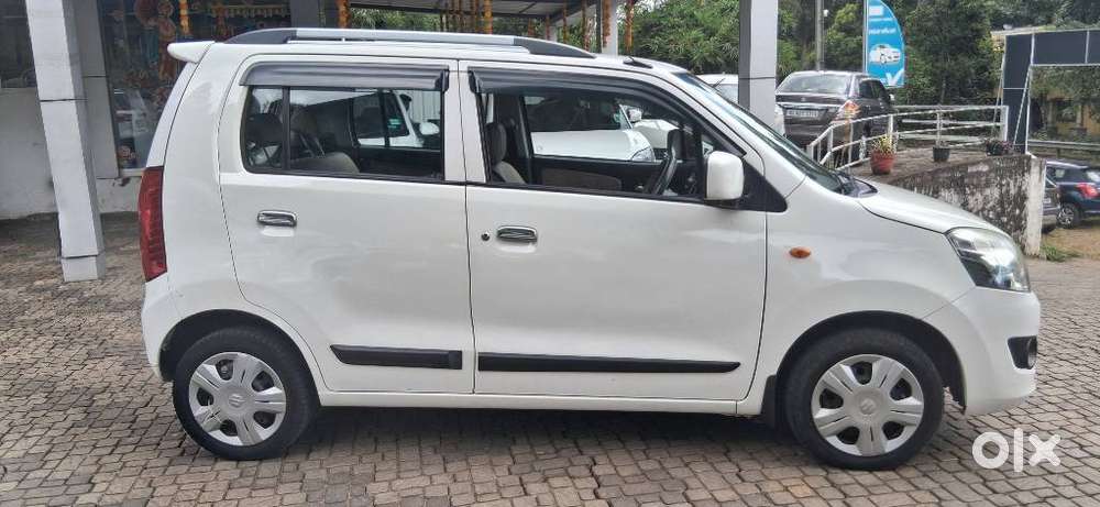 Maruti Suzuki Wagon R Vxi, 2017, Petrol