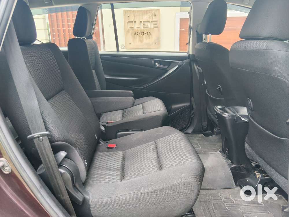 Toyota Innova Crysta [2020-ongoing] 2.4 Gx At 7 Str, 2021, Diesel