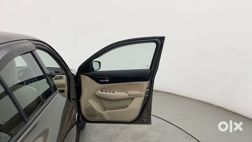 Maruti Suzuki Dzire 1.2 Vxi Amt, 2018, Petrol