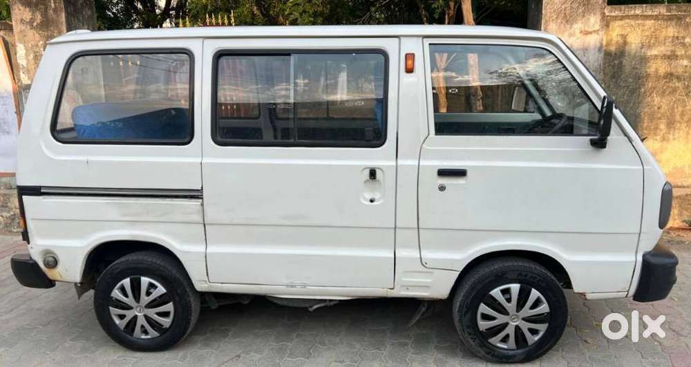 Maruti Suzuki Omni 0.8 E 8 Str Bsiv, 2013, Petrol