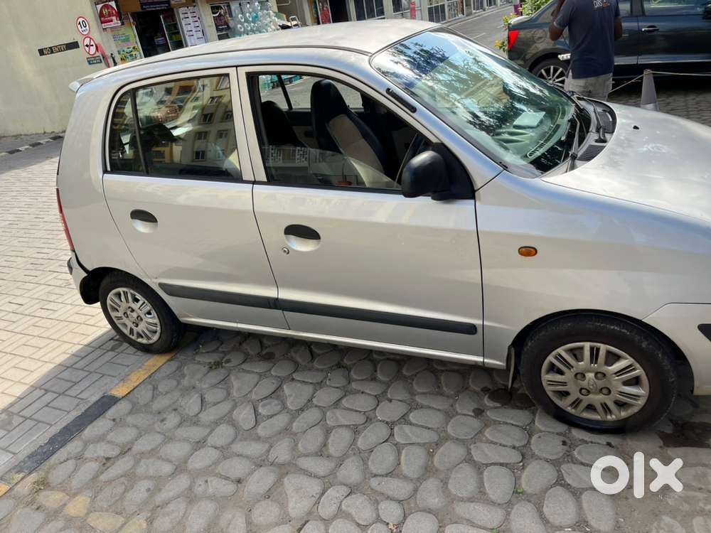 Doctor Ownded Hyundai Santro Xing 2010 Petrol Good Condition