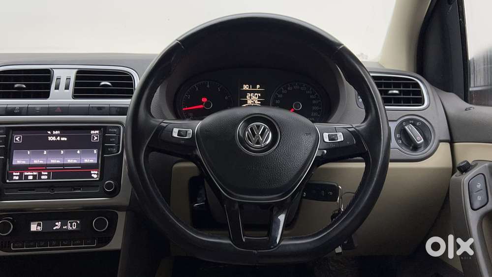 Volkswagen Vento 1.2l Tsi Highline Plus At Petrol, 2018, Petrol
