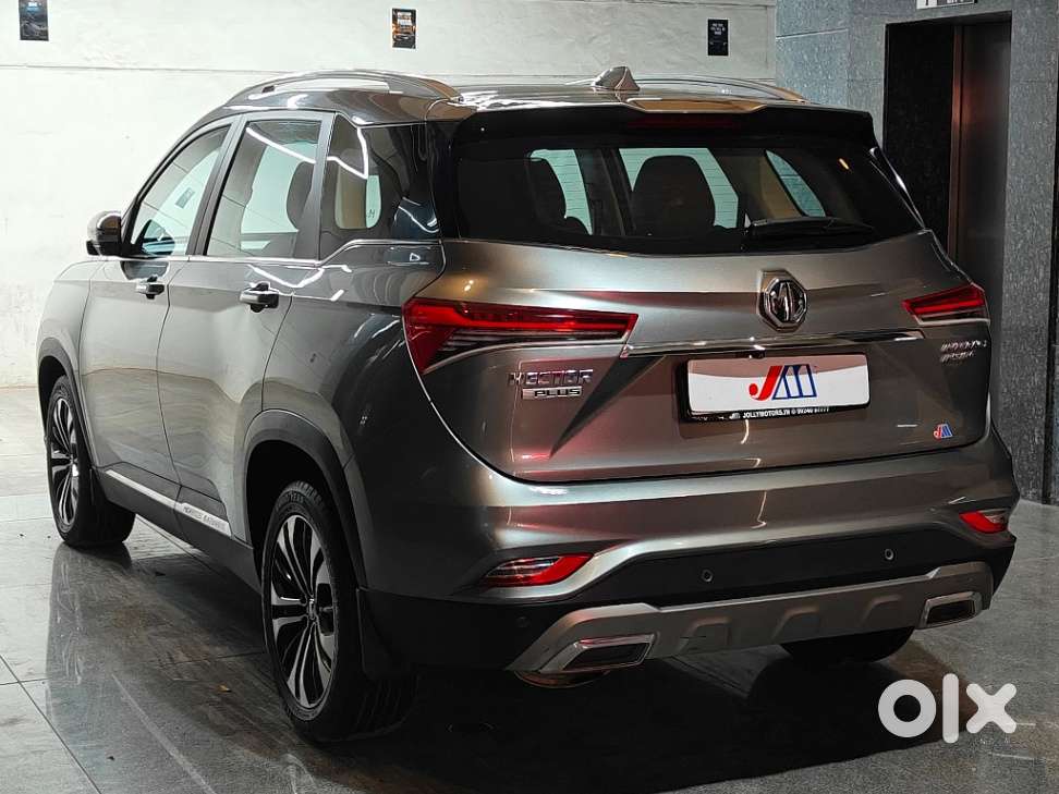 Mg Hector Plus 1.5 Sharp Turbo Cvt 6 Str, 2022, Petrol