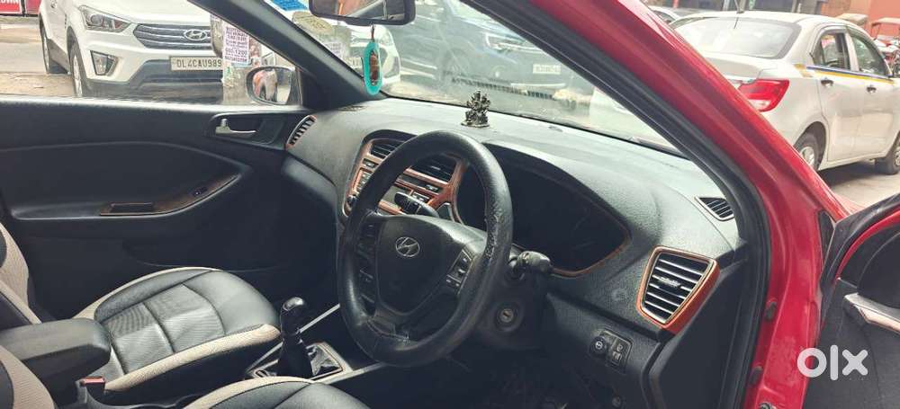 Hyundai I20 Active Sx Petrol, 2016, Cng & Hybrids