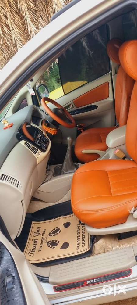 Toyota Innova Diesel Manual 2010 Km Driven