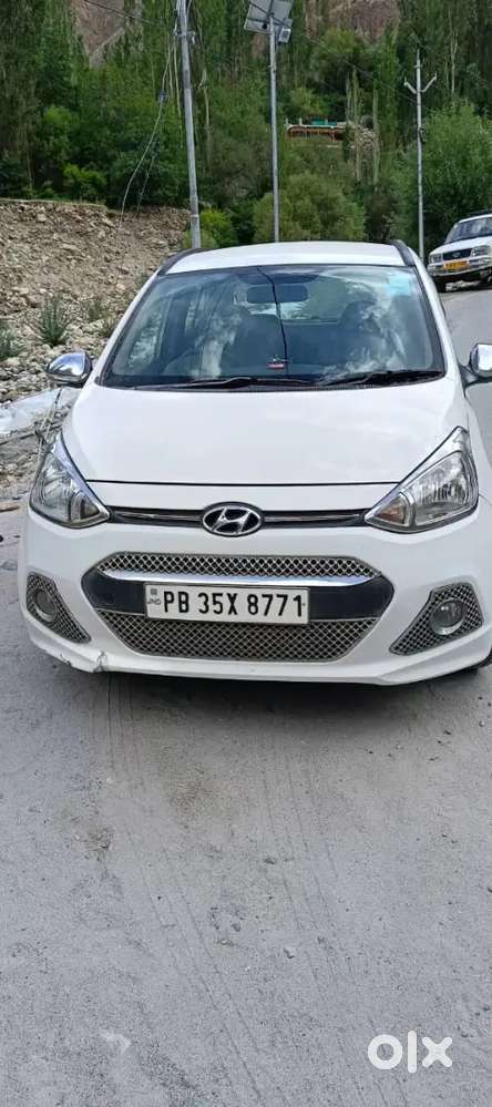 Hyundai Grand I10 Sportz 2016 Petrol Manual