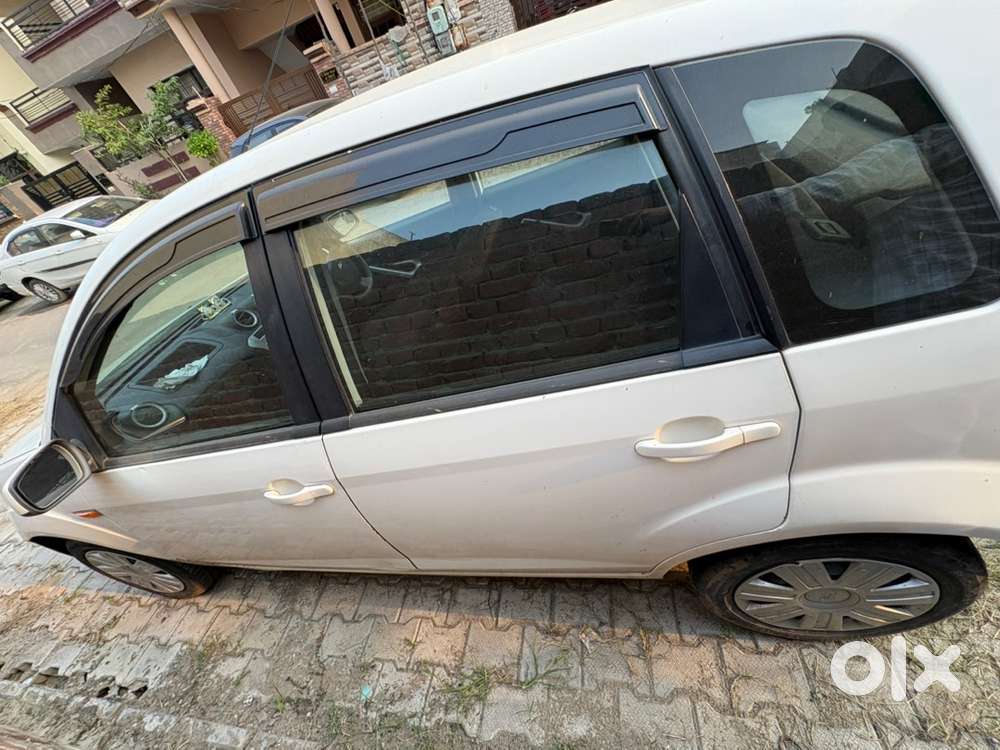 Ford Figo 2011 Petrol Well Maintained