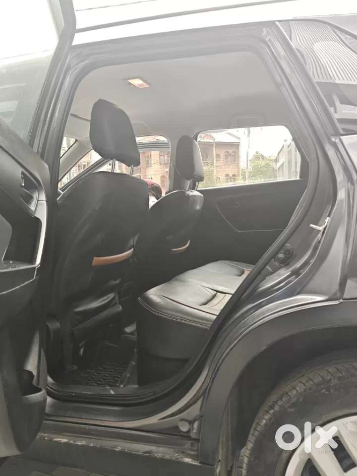 Maruti Suzuki Vitara Brezza 1.5 Vxi, 2022, Petrol
