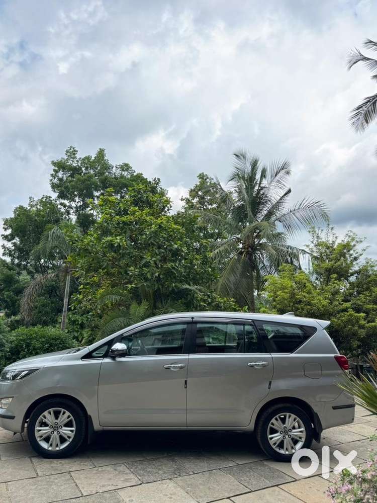 Innova Crysta Z Automatic