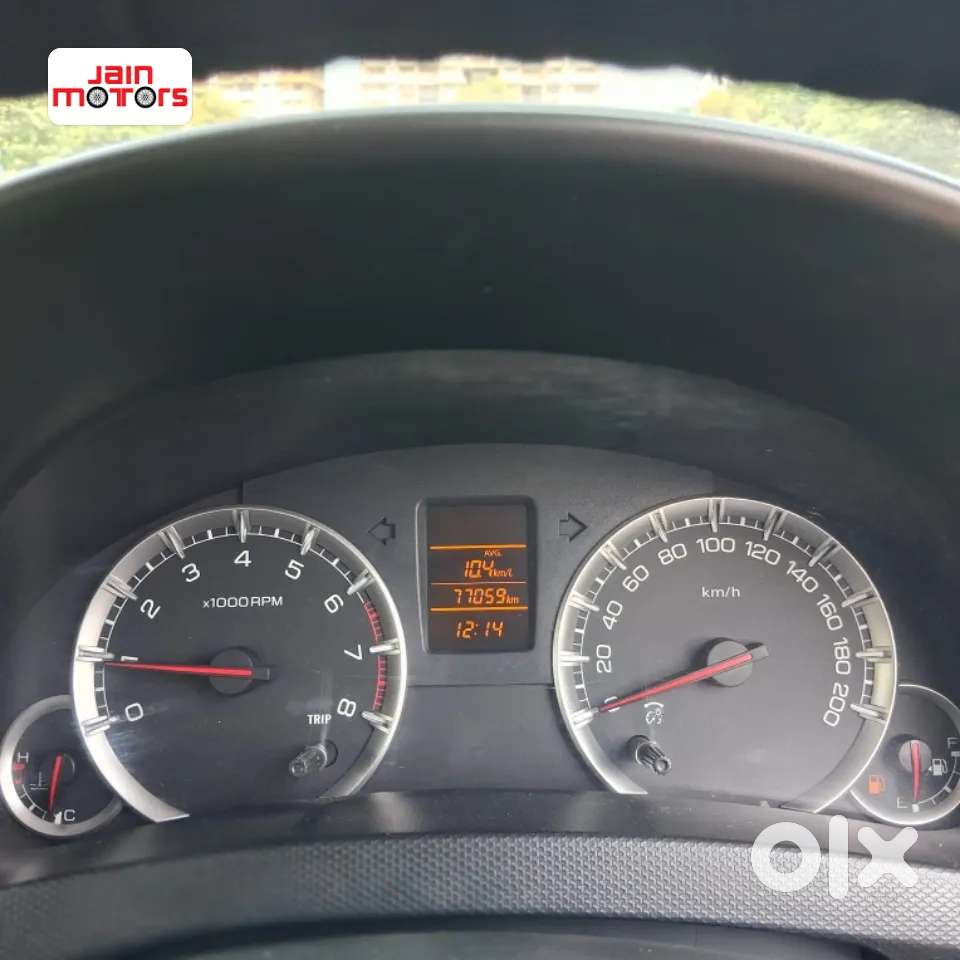 Maruti Suzuki Swift Vxi, 2013, Petrol