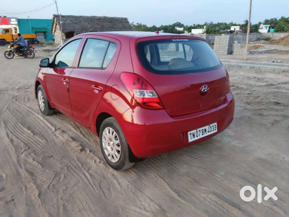 Hyundai I20 Petrol Cvt Magna Executive, 2011, Petrol