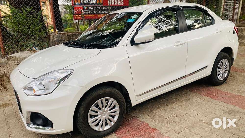 Dzire Vxi Cng 2022 Average 30+