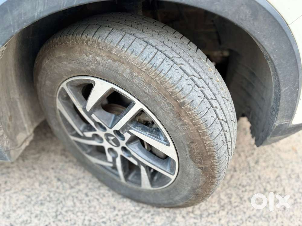 Mahindra Xuv300 W8 Option Diesel, 2023, Diesel