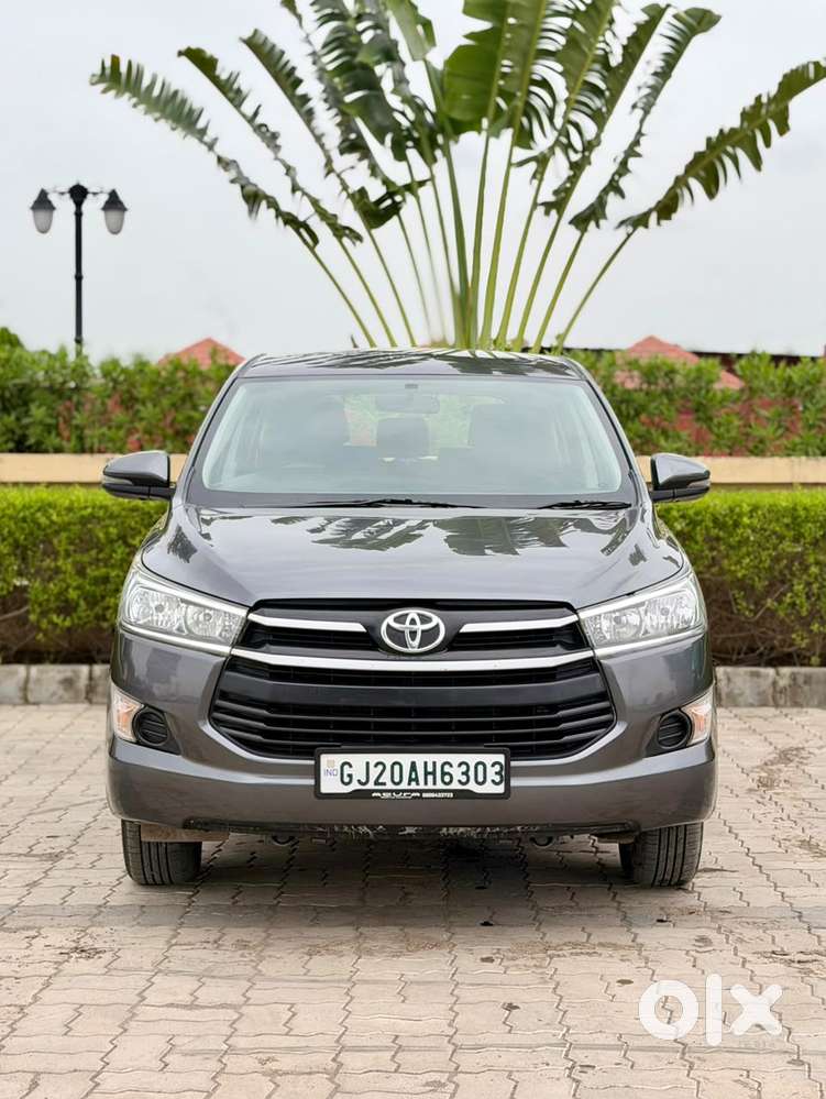 Toyota Innova Crysta 2.7 Gx Mt 8s, 2020, Diesel