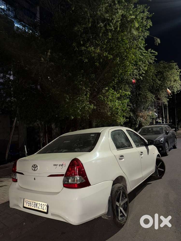 Toyota Etios Diesel Manual 2012
