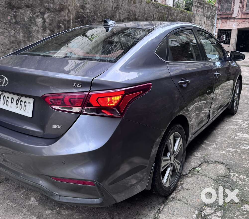 Hyundai Verna 1.6 Vtvt Sx, 2018, Petrol