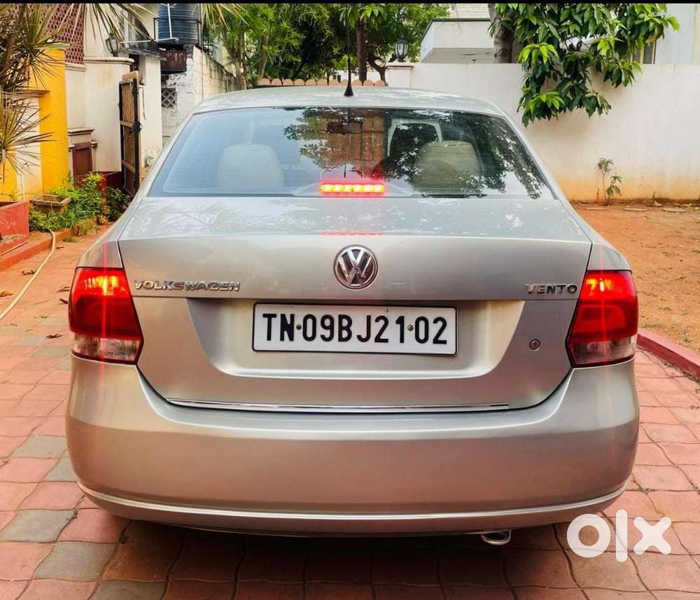 Volkswagen Vento 1.5 Tdi Highline At, 2012, Petrol