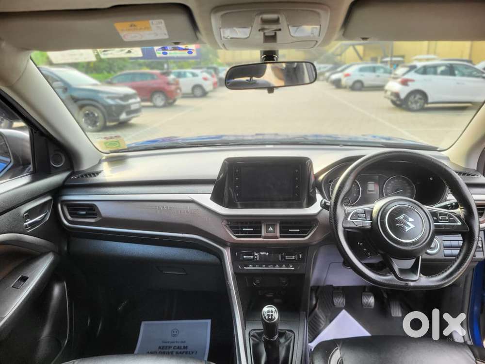 Maruti Suzuki Brezza 1.5 Zxi Smart Hybrid, 2022, Petrol