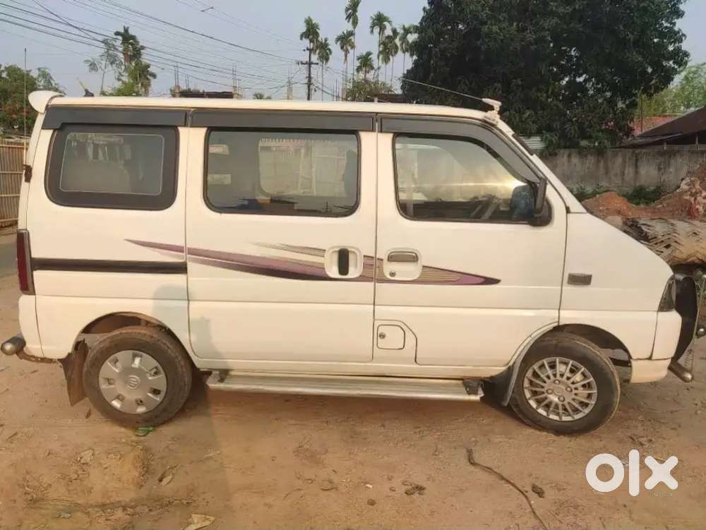 Maruti Suzuki Eeco 2015 Cng & Hybrids Good Condition With Ac