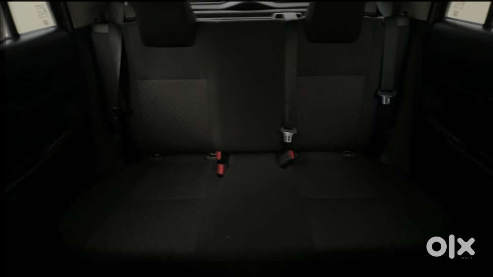 Maruti Suzuki Swift 1.2 Vxi (o), 2024, Petrol