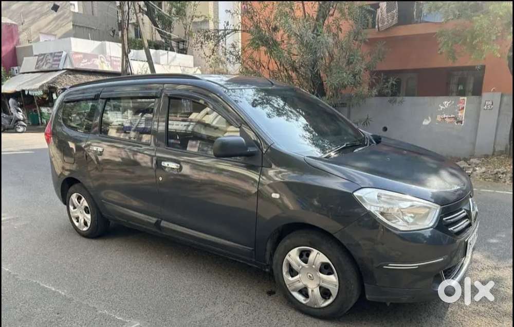 Renault Lodgy 2015 Diesel Well Maintained