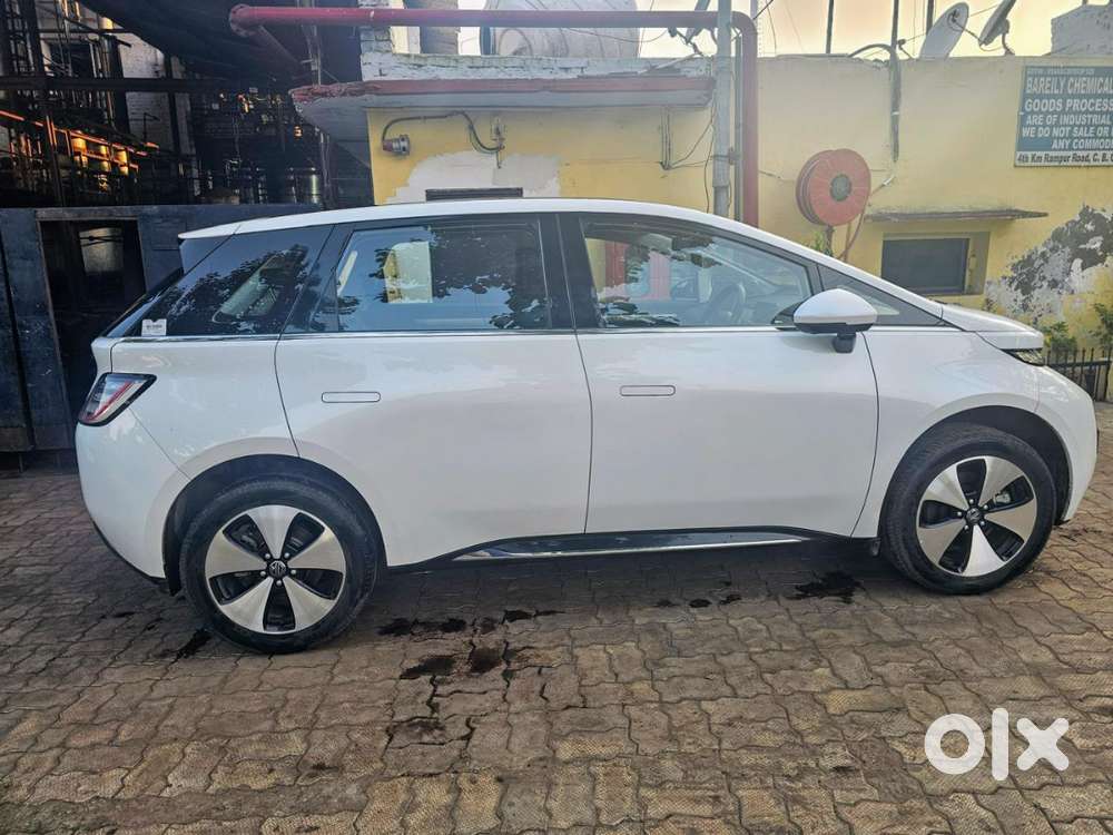 Mg Windsor Ev 2024 38kwh Top Model