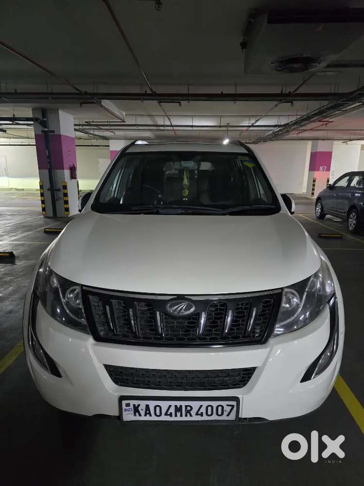 Mahindra Xuv500 2.2 W10 2016
