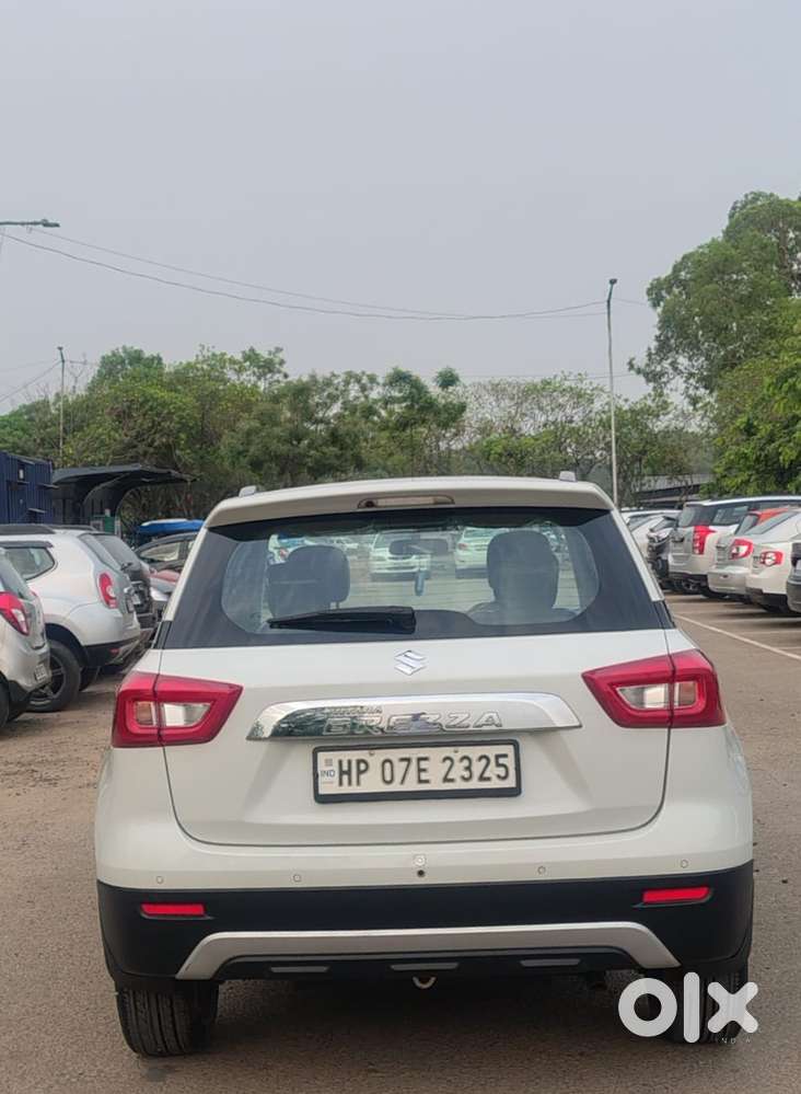 Maruti Suzuki Vitara Brezza Zxi + Mt, 2021, Petrol