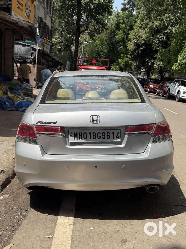 Honda Accord 2.4 Elegance Manual, 2013, Cng & Hybrids