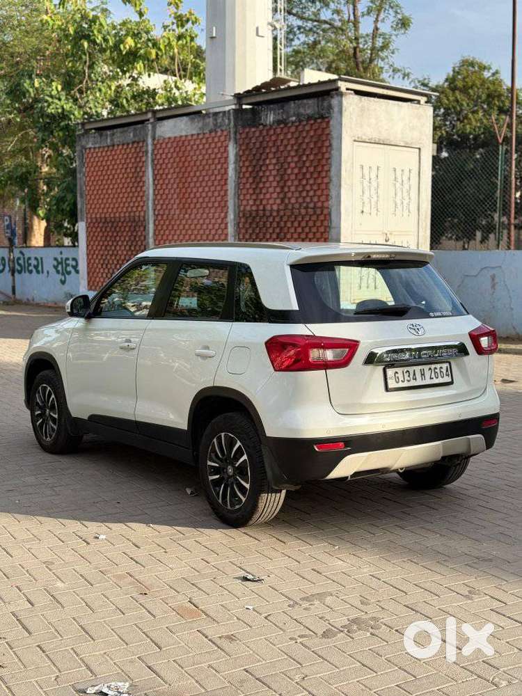 Toyota Urban Cruiser Cruiser Premium, 2022, Petrol