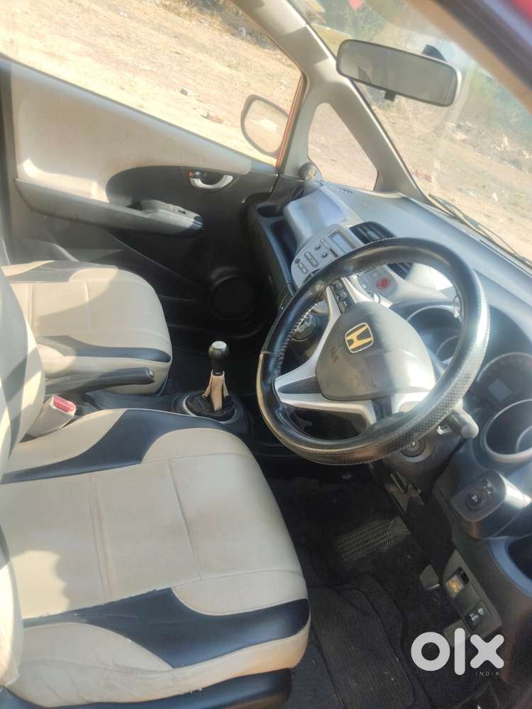 Honda Jazz Base Old, 2011, Petrol