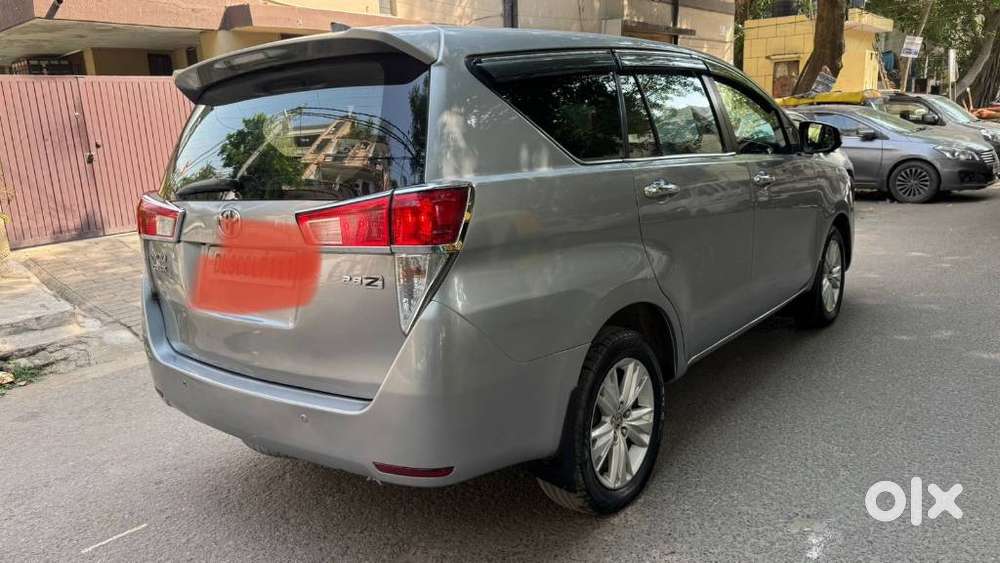 Toyota Innova Crysta 2.8z Automatic, 2017, Diesel