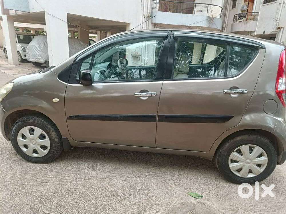 Maruti Suzuki Ritz Vxi, 2011, Petrol