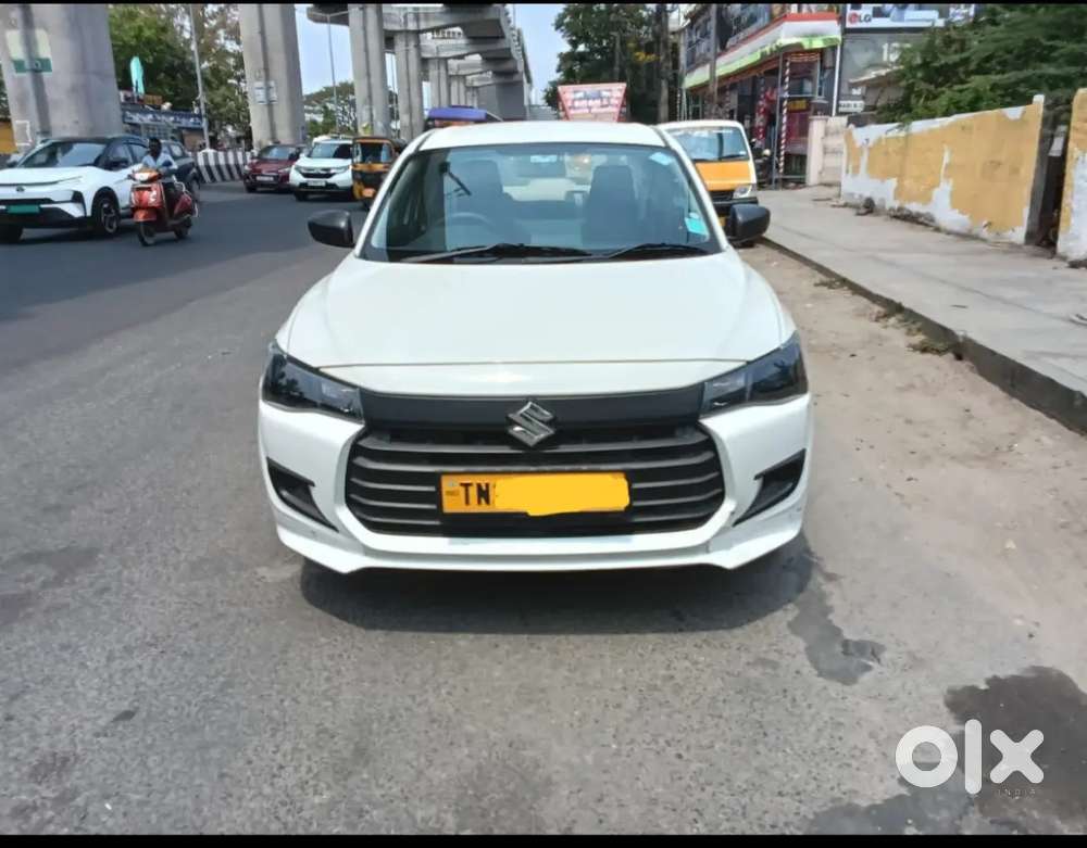 Maruti Suzuki Dzire 2025 Cng & Hybrids 12672 Km Driven
