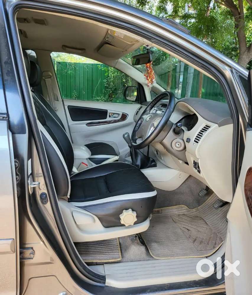 Toyota Innova 2013 Diesel 138000 Km Driven
